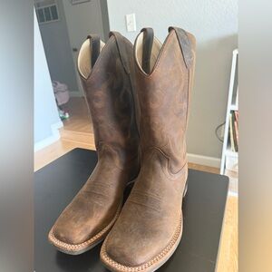 Cody James boots